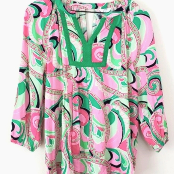 Crown & Ivy Pink/Green Keyhole back Peasant Blouse. Size XS - Picture 3 of 10